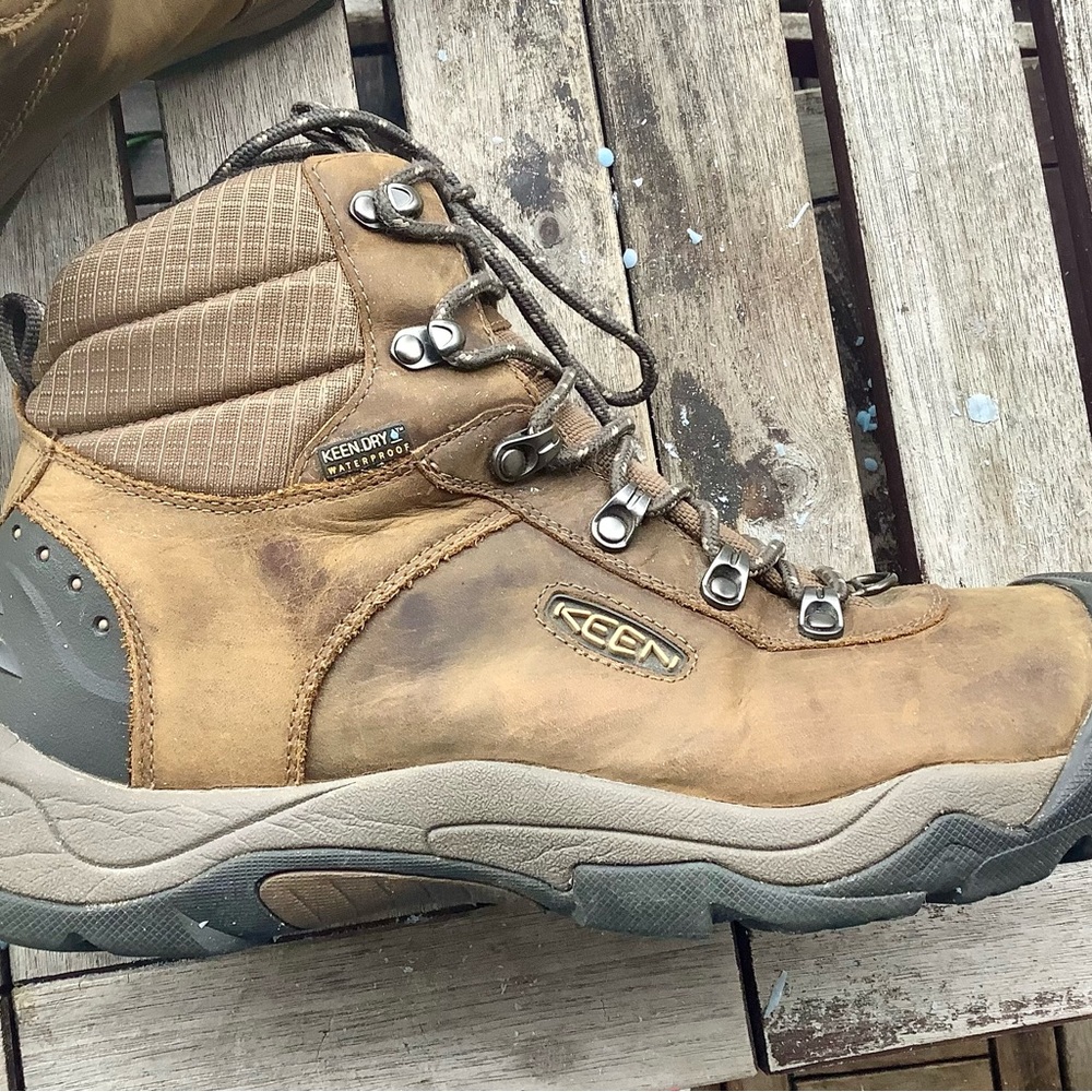 KEEN Revel III Waterproof Winter Hiking Boots Men's Size 11 - Picture 3 of 7